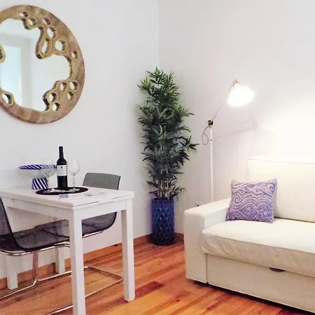 דירה Travel Loft Castle